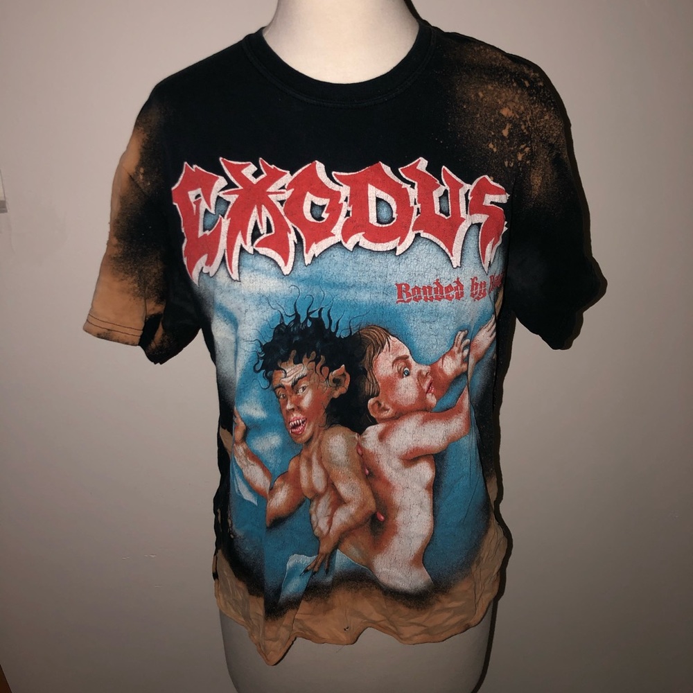 Exodus tee